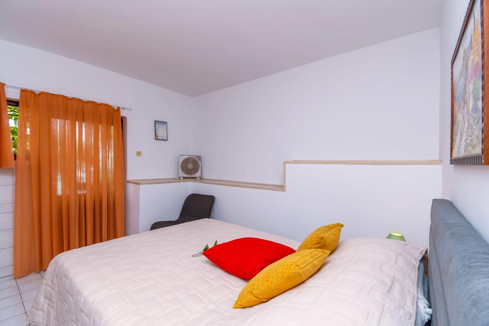 Apartments Tonka Donji Okrug  ภายนอก รูปภาพ